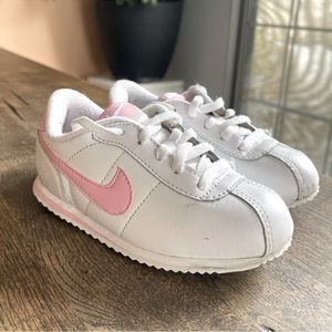 Kids Nike Cortez size 9c